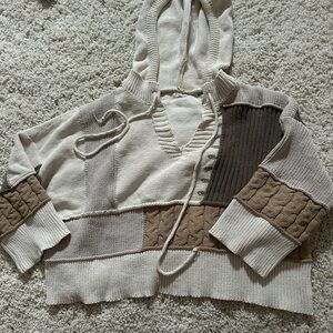 POL Women's V-Neck Patchwork Sweater - Cream, Brown, Tan